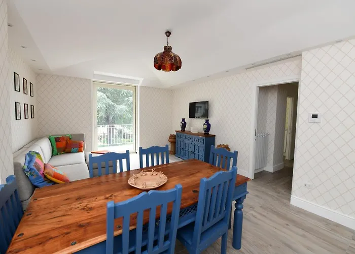 Le Fratte Luxury Home